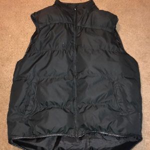 Used All Black S Puffy Vest